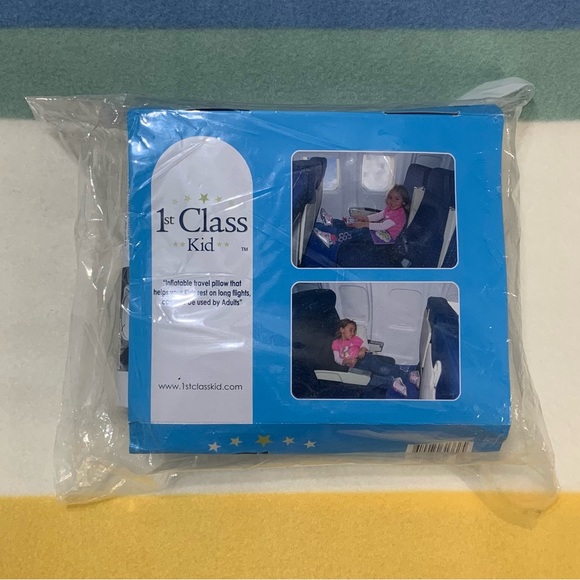 First Class Kid - Inflatable Foot Rest - Picture 2 of 2